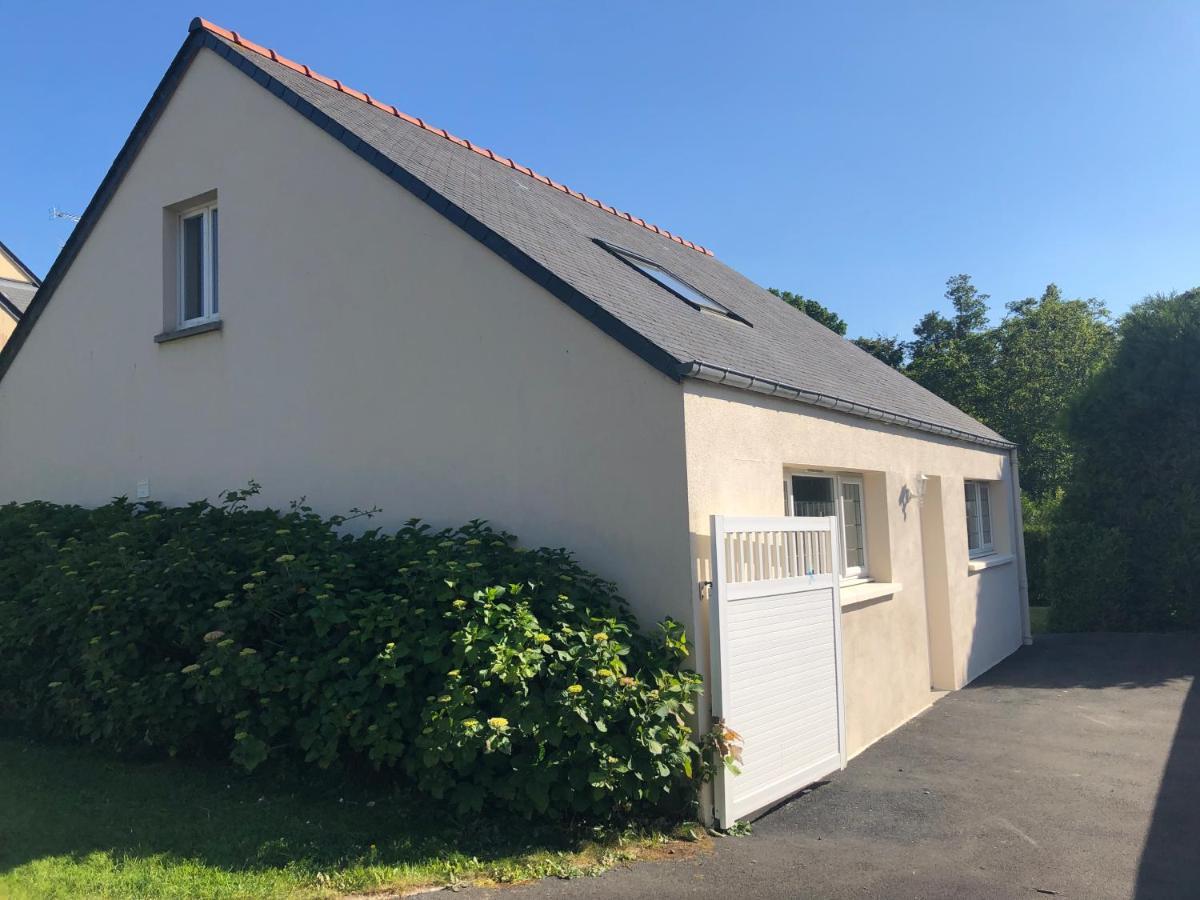 아브랑슈 Le Nid Du Franc B&B 외부 사진